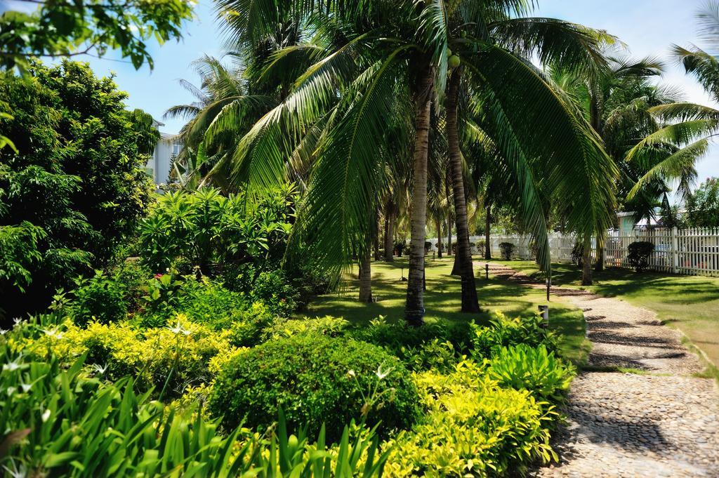 Wanbo Hotel Sanya Exterior photo